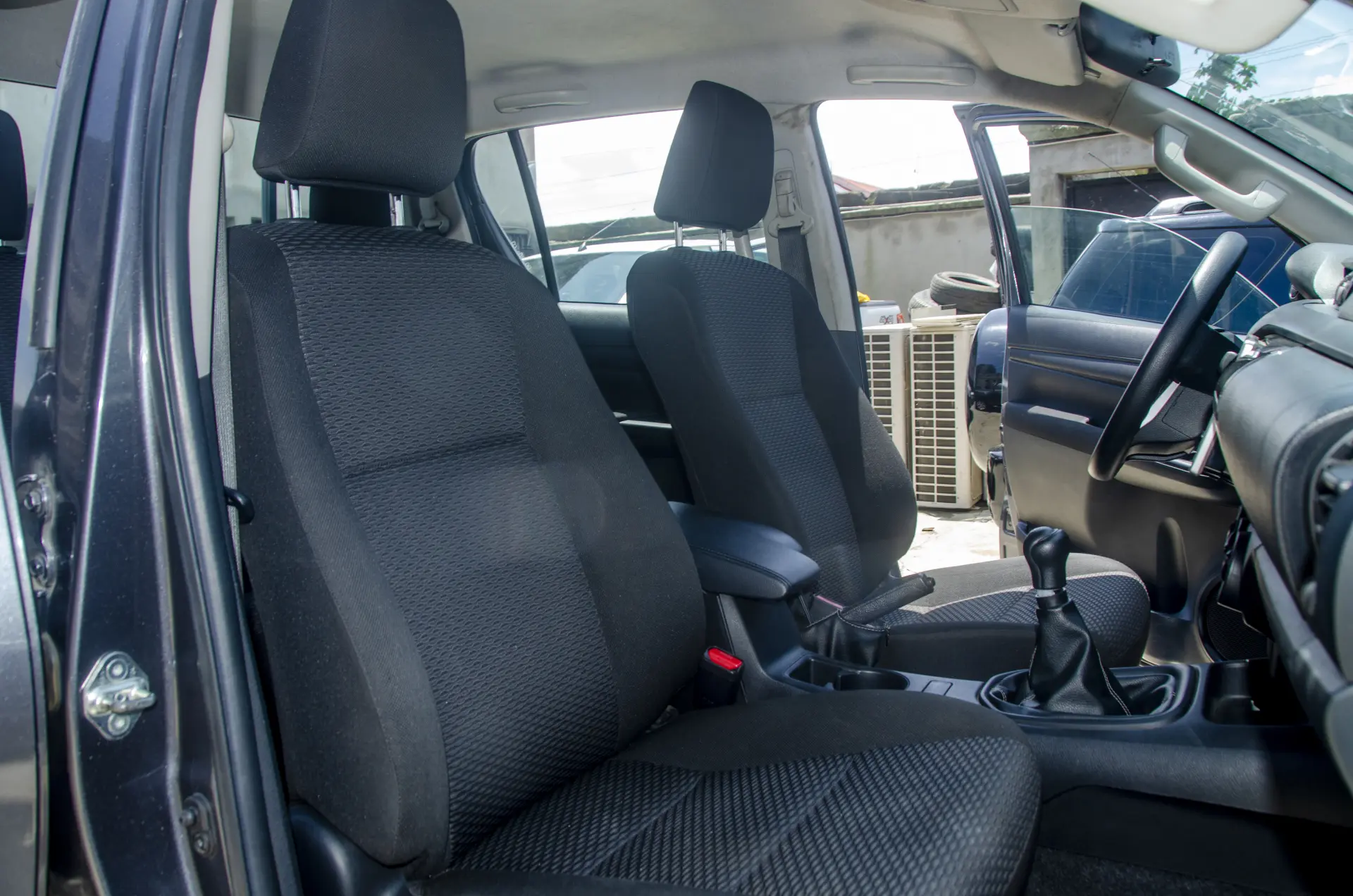 Toyota Hilux (2019) — Photo 7