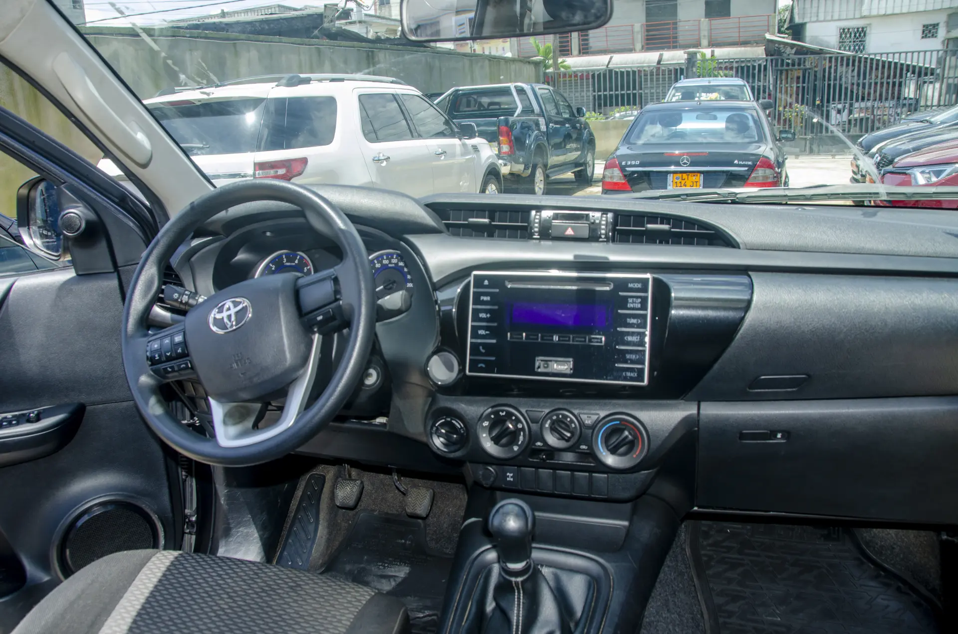 Toyota Hilux (2019) — Photo 6