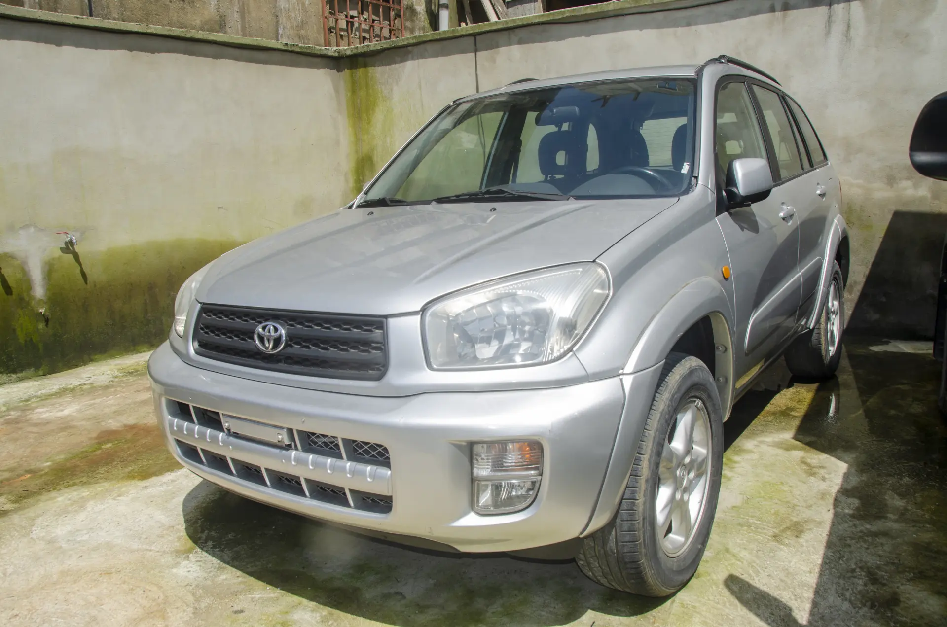 Toyota RAV4 — Photo 3