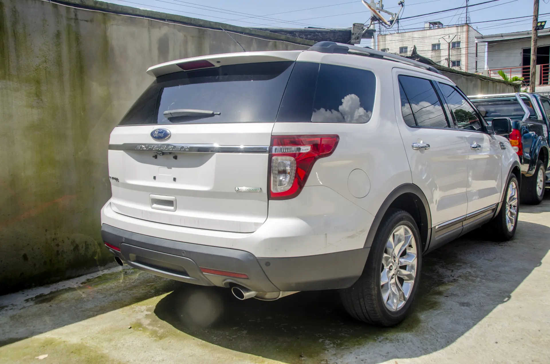 Ford Explorer Limited (2019) — Photo 1