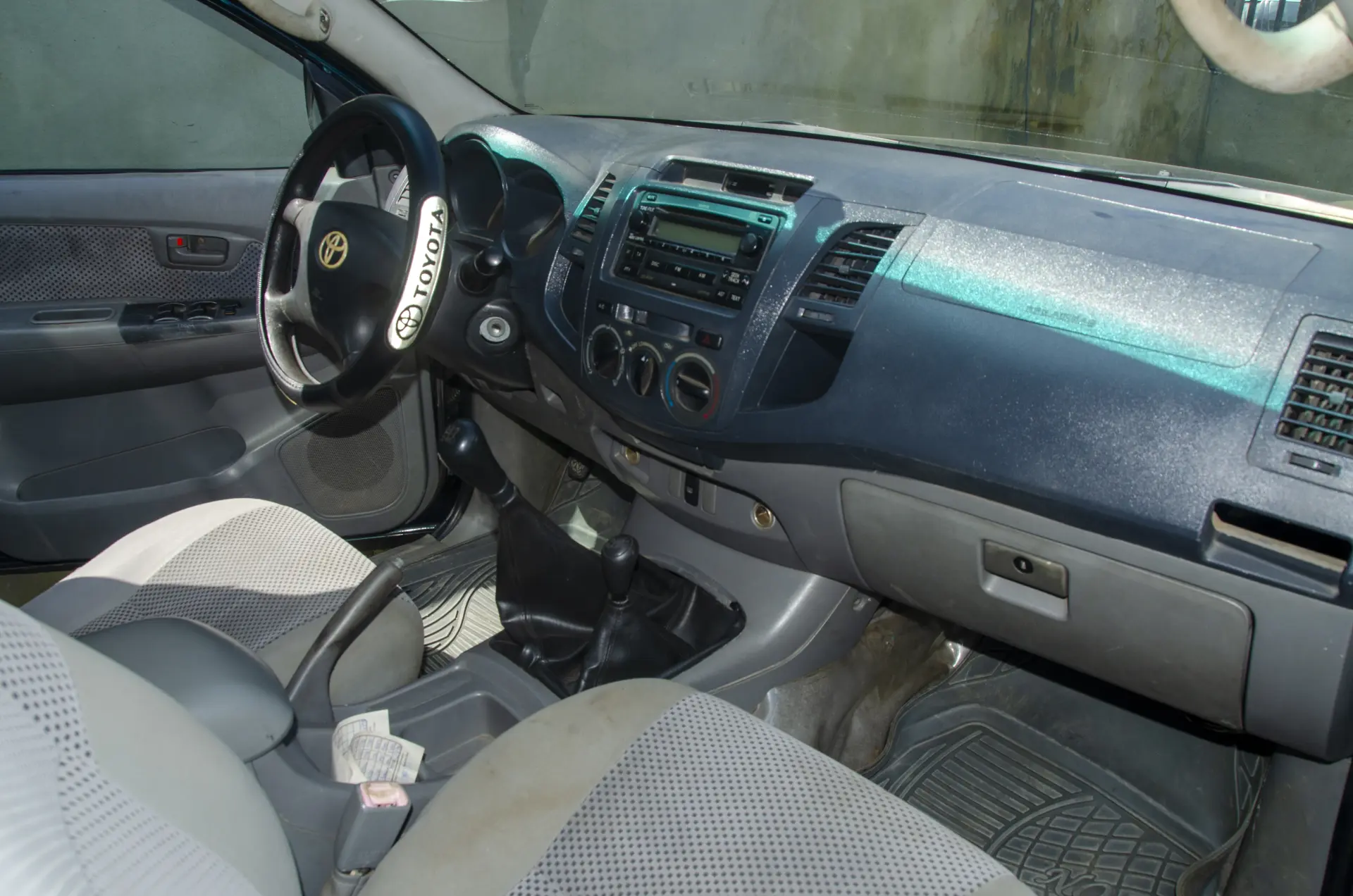 Toyota Hilux — Photo 5