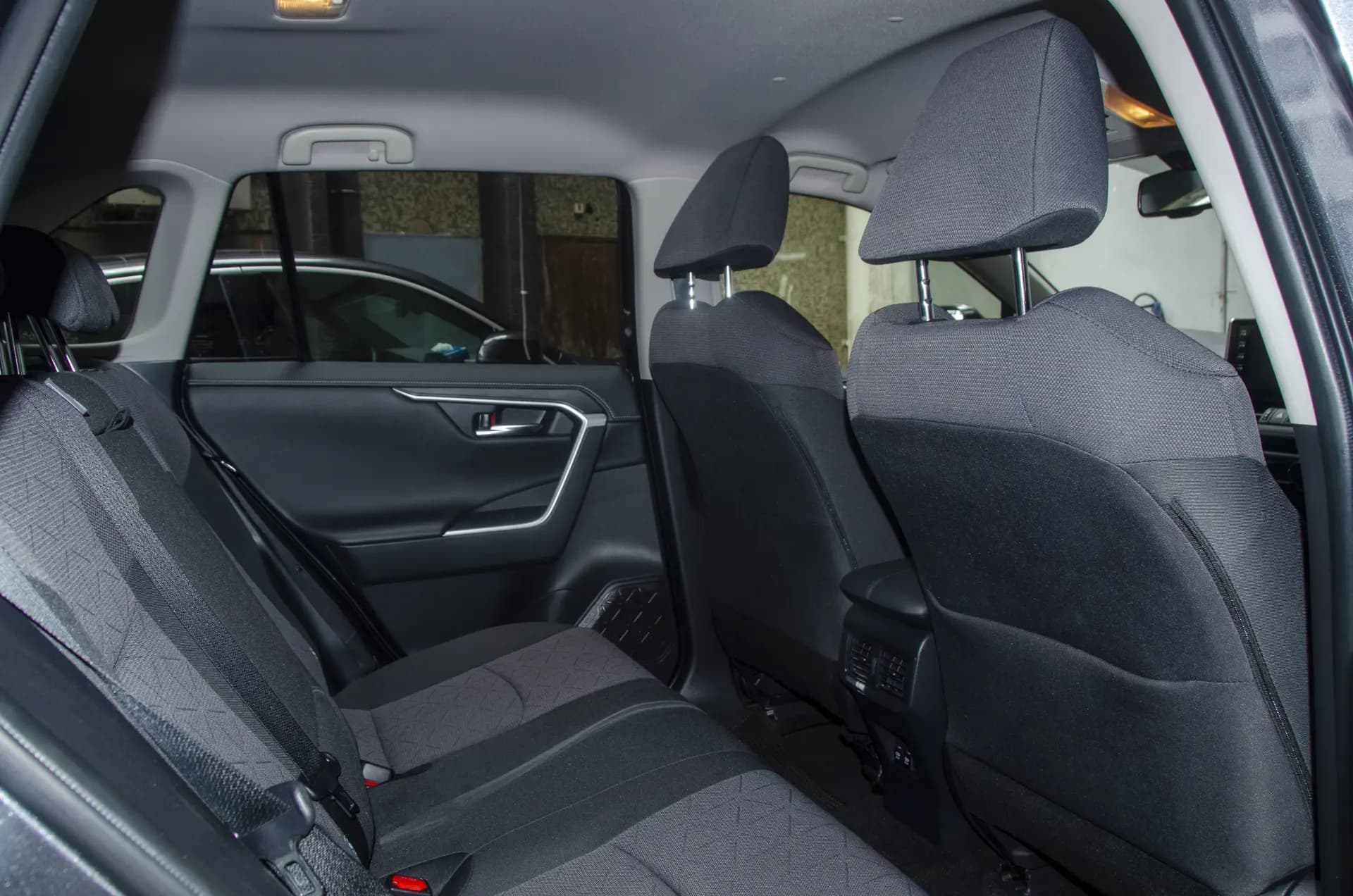 Toyota RAV4 — Photo 3