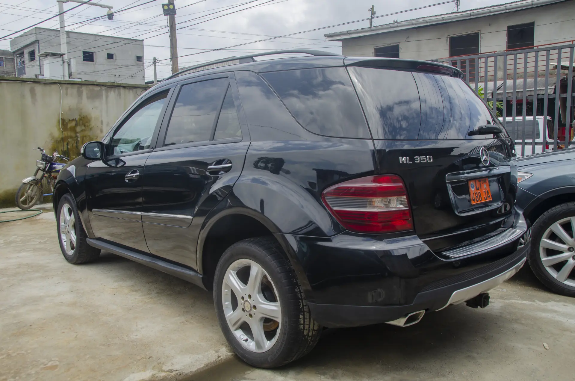 Mercedes-Benz ML 350 — Photo 5