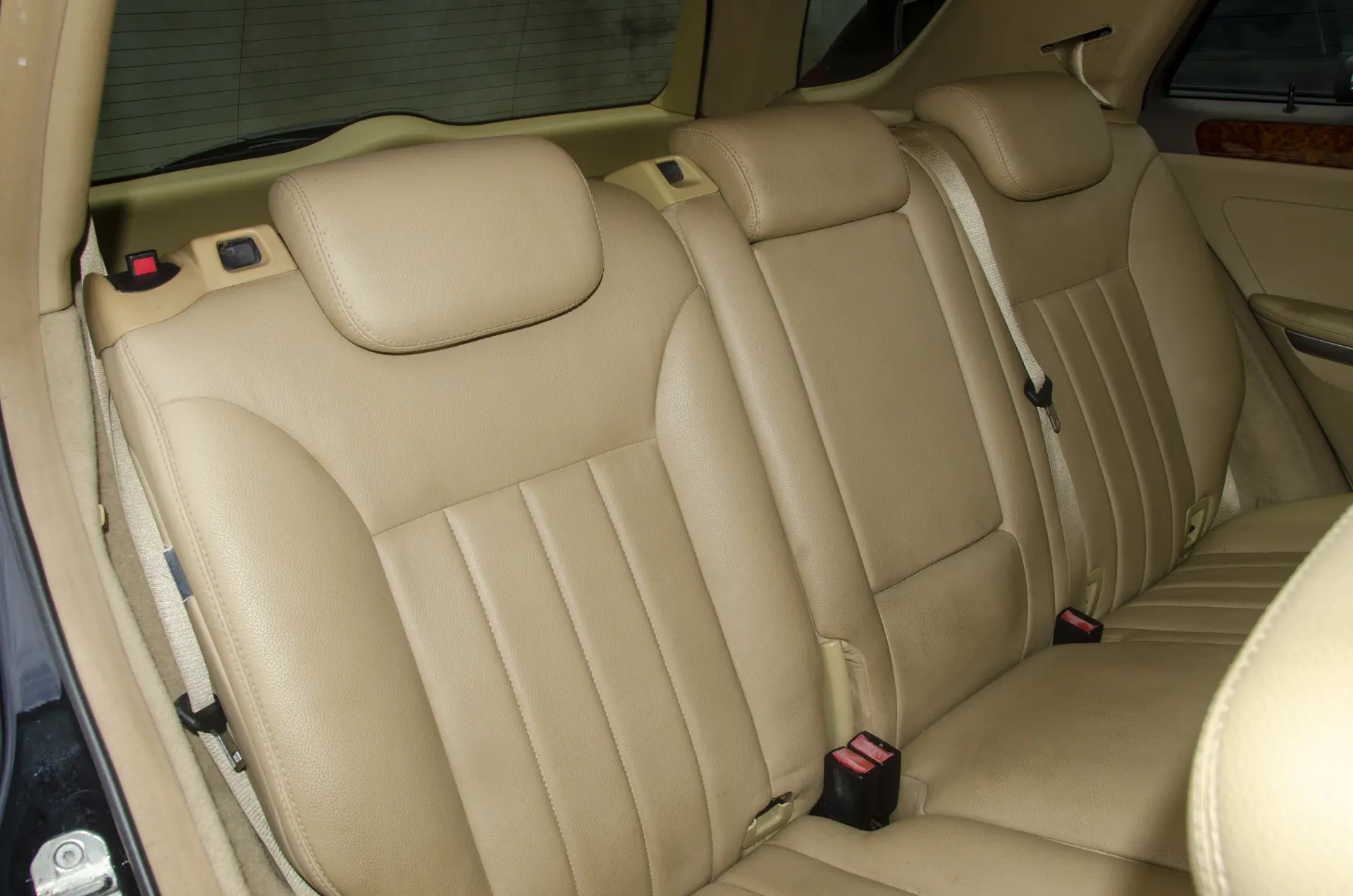 Mercedes-Benz ML 350 — Photo 7