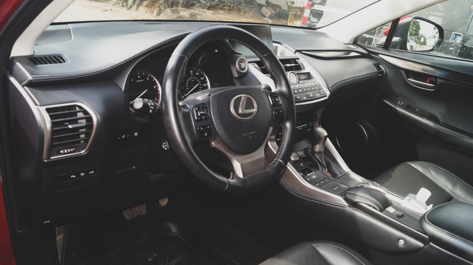 Lexus NX — Photo 7
