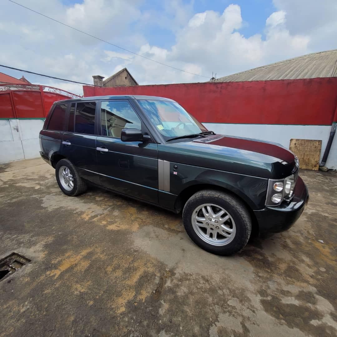 Range Rover - vitrine 3