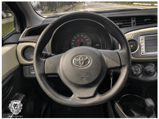 TOYOTA YARIS ANNÉE 2008 — Photo 3