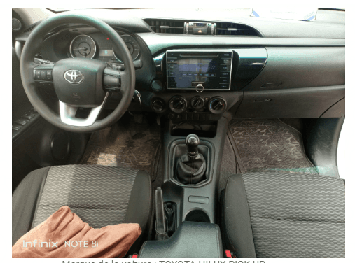 TOYOTA PICKUP HILUX ANNÉE 2020 — Photo 1