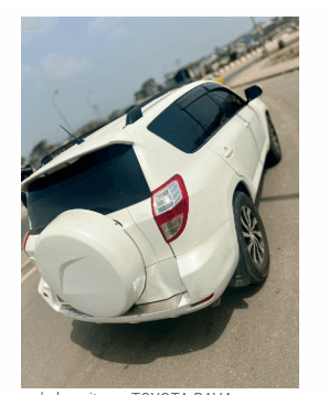 TOYOTA VANGAURD RAV4 ANNÉE : 2012 — Photo 2