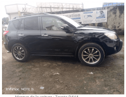 TOYOTA RAV4. ANNÉE 2010 — Photo 5