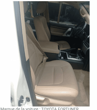 TOYOTA FORTUNER ANNÉE 2021 - vitrine 2