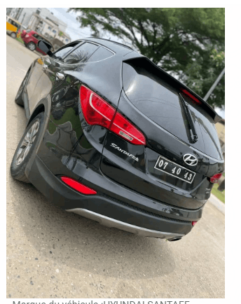 HYUNDAI SANTAFE ANNÉE 2016 - vitrine 3