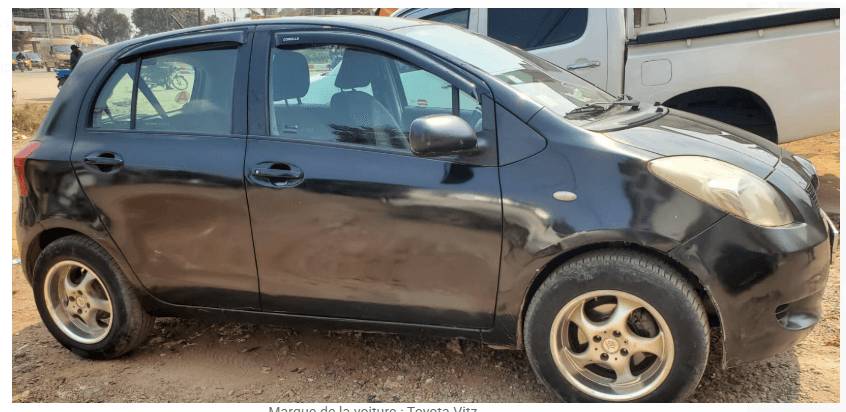 TOYOTA YARIS. ANNÉE 2008 - vitrine 3