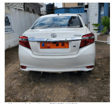 TOYOTA YARIS Année: 2015 - vitrine 3