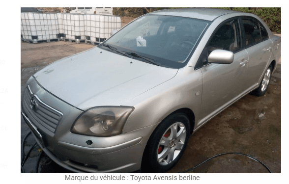 TOYOTA AVENSIS BERLIN ANNÉE 2006