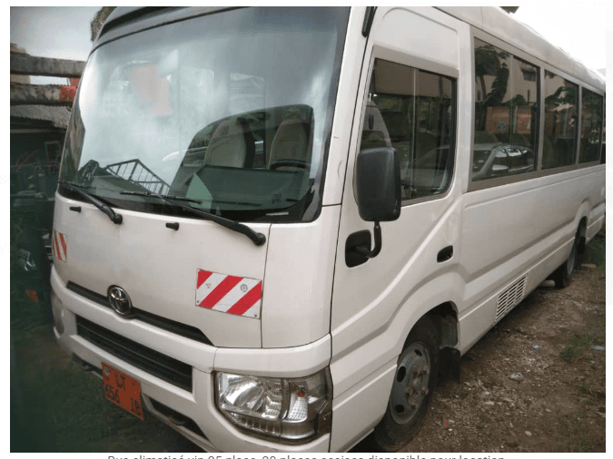 BUS CLIMATISÉ VIP DISPONIBLE POUR LOCATION DOUALA — Photo 4